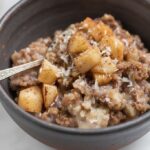 Cinnamon Apple Breakfast Quinoa: A Nutty, Protein-Packed Morning Bowl